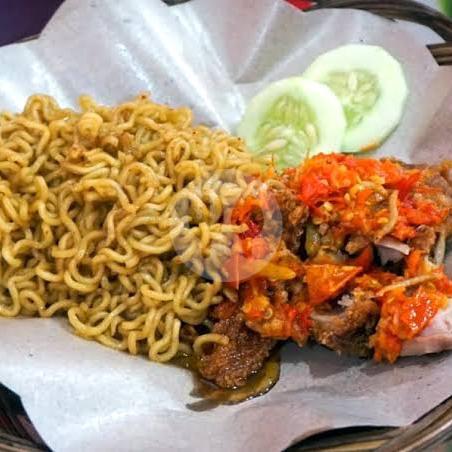 20 Restoran Ayam Penyet Mie Goreng Paling Lezat di Jakarta
