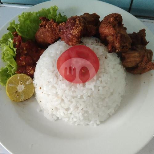 29 Tempat Makan Nasi Ayam Kulit Terfavorit di Jakarta