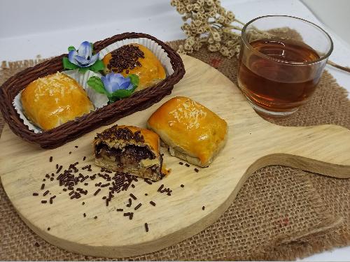 Bolen Fisili, Bogor Tengah/Babakan pasar, Nur Ayusha Lutfiah