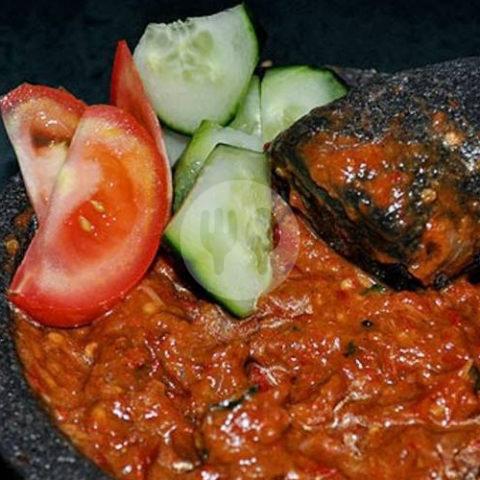 24 Resto Sambal Terasi Telur Paling Lezat