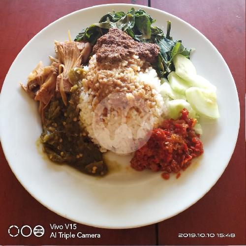 24 Tempat Makan Nasi Sayur Paling Enak di Malang