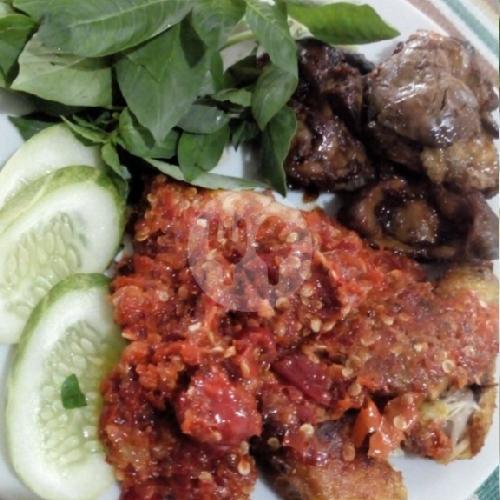 21 Rumah Makan Ayam Penyet Ati Ampela Paling Lezat