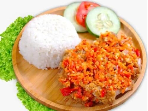 Kedai Arkhavni, Widama Yanti Nur Afni Amalia