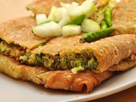 MARTABAK & TERANG BULAN ANA RASA, MASTINAH