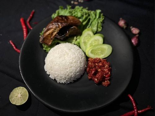 DPARA Sego Sambal, Pasar Modern Sentraland, Muhammad Praja Yudistirangga