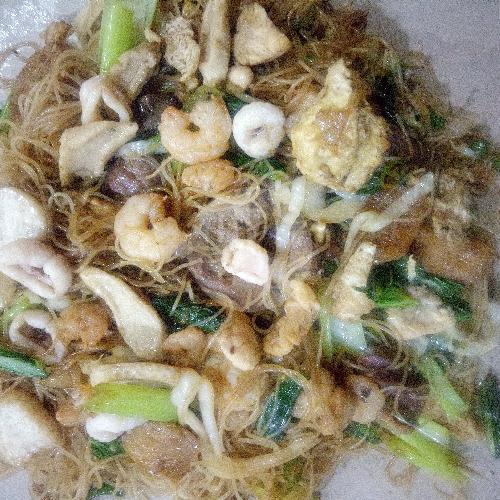 30 Tempat Makan Bihun Goreng Campur Paling Lezat