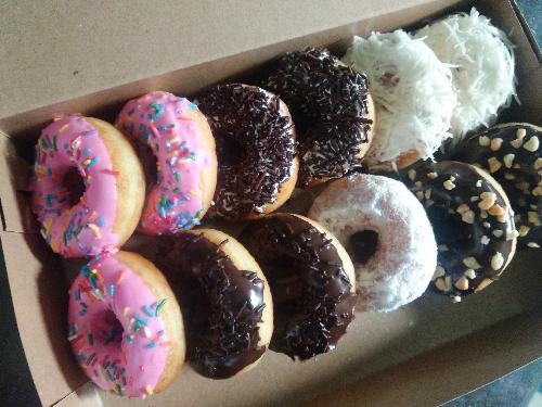 Sarapan Donat Susu, Ratujaya 4/5 Cipayung, Depok, Utami Rahmadani