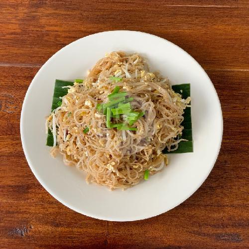23 Tempat Makan Bihun Goreng Telur Terenak di Bali