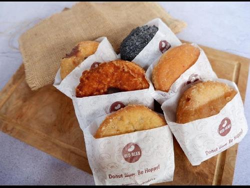 RED BEAN CRISPY DONUT PELANGI, Alsut Cluster Pelangi 3 No.17, Wani Alimin