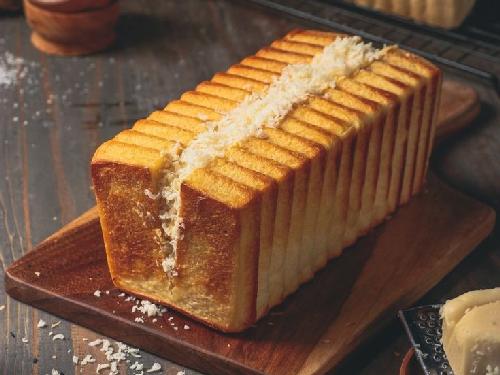 Roti Cane Dan Roti Bakar, Kebalen, Ayu AMELIA