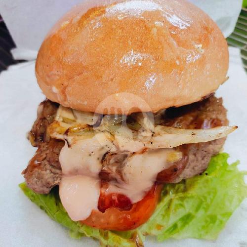 20 Rumah Makan Burger Sapi Terlezat di Makassar