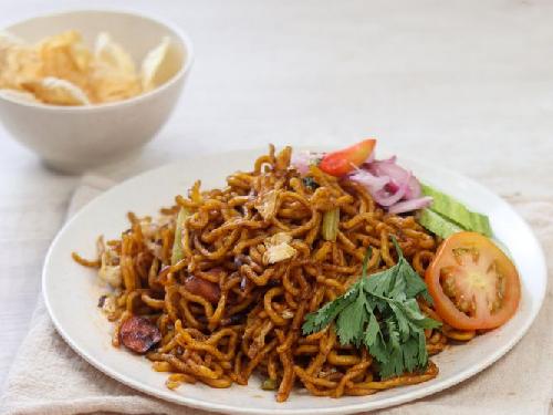 MIE ACEH CEK WAN, Maryam