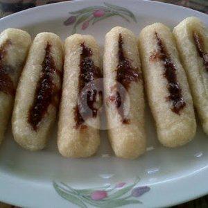 16 Tempat Makan Pempek Belah Terlezat di Jakarta