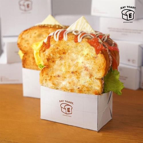 16 Resto Cheese Smoke Beef Terbaik