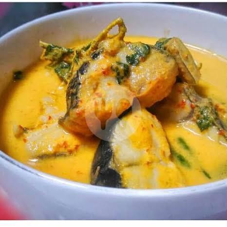 20 Restoran Ikan Gulai Termurah di Padang