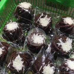 Bronis Mini - HS Snack, Ds.7 Cerme, Rt.25 Rw.13