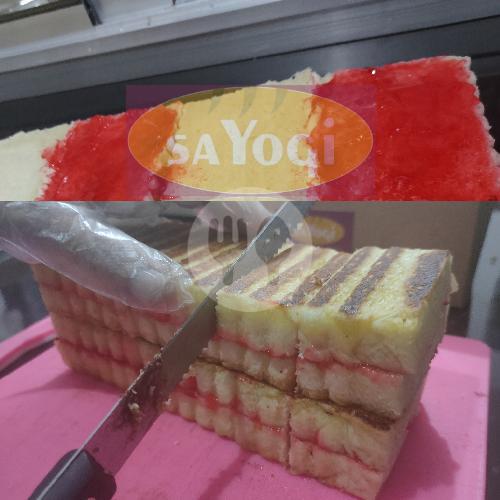 21 Resto Roti Bakar Bandung Strawberry Terlezat di Jakarta
