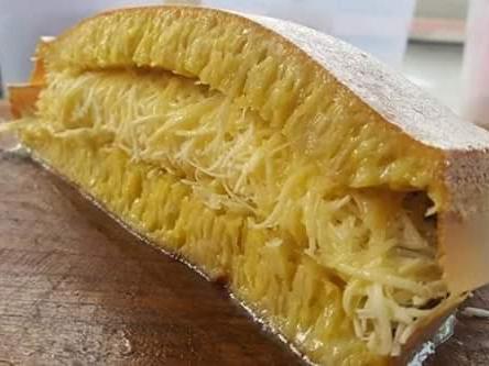 Martabak Panpora 2, Puji Astuti