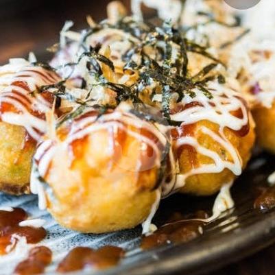 18 Tempat Makan Crab Takoyaki Terfavorit