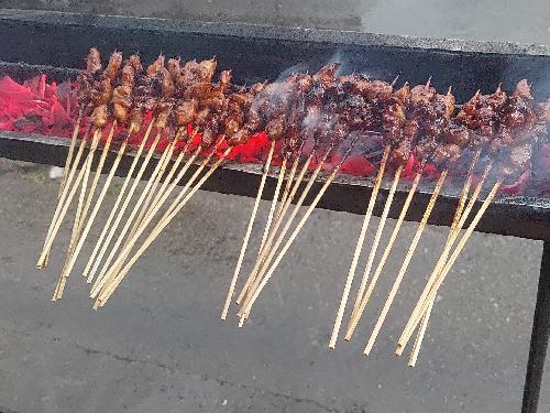 Sate Ayam Madura  Putra Sakera , Santi Mariyani