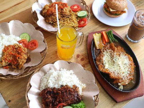 Geprek Mantul Tegalrejo, Krajan,Tegalrejo, Tessalonika Amelia Ratna Swi Losari
