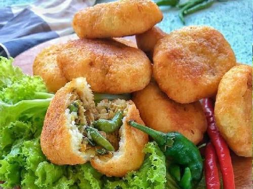 Jajanan Pasar By Littlekitchen, Terandam, Wahyudi Iranda