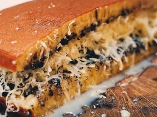 Martabak Bangka Pak Kumis, Nuryanti