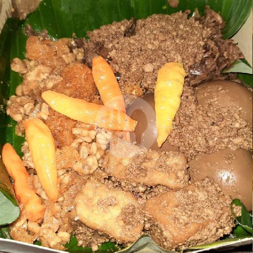 16 Tempat Makan Gudeg Telor Terenak di Yogyakarta