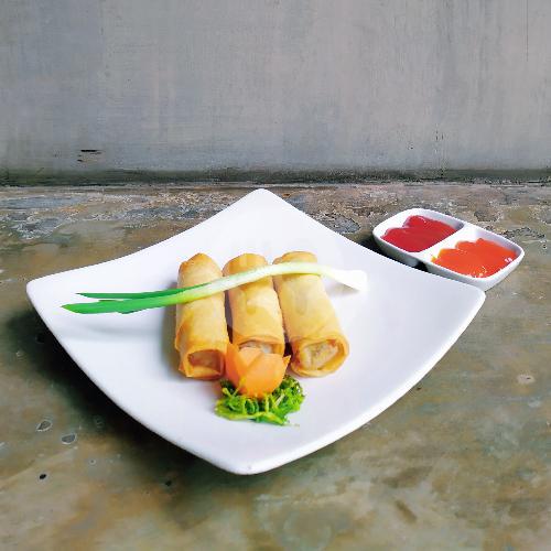 17 Tempat Makan Spring Roll Chicken Termurah