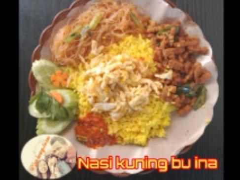 Nasi Kuning Bu Ina, Amil Cartino