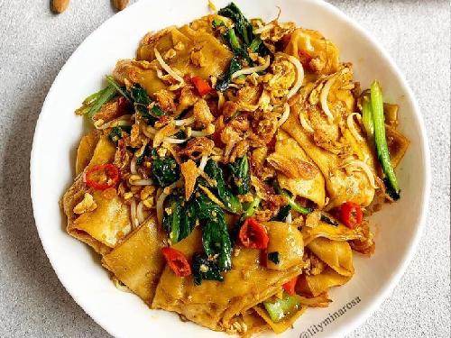 Mie Ayam Pangsit Goreng Andytri, Serang, Randy Azhar