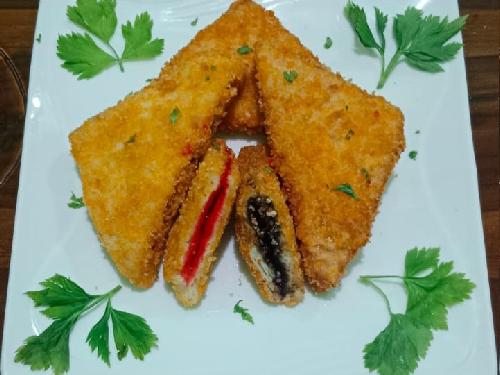 Roti Goreng Crispy Mas Bay, Jl Ciptomangunkusumo No 15, Mutia Zamanah