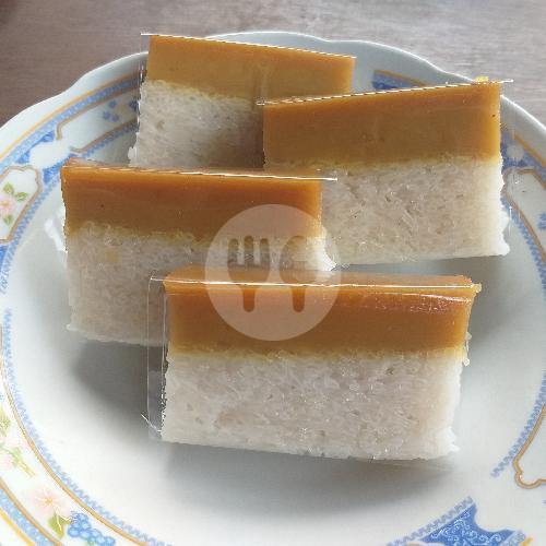 21 Tempat Makan Talam Ketan Terenak di Jakarta