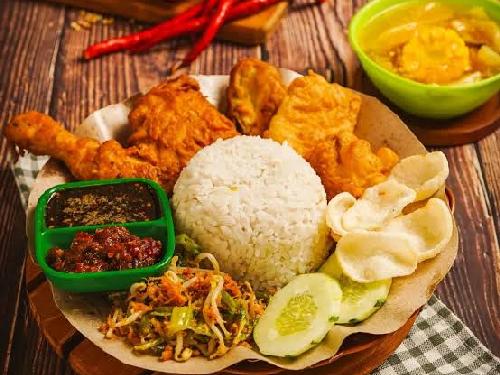 PECEL LELE AYAM GORENG/BAKAR SEAFOOD, Ciampea 005/001 Warung Borong, SYAMSUL BAHRI.SY