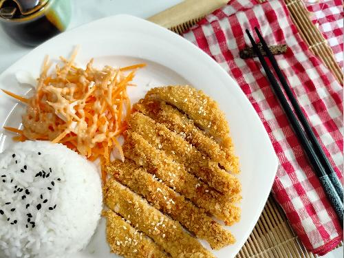 Katsu Legendaris, Kelapa Gading, Edric Wijaya