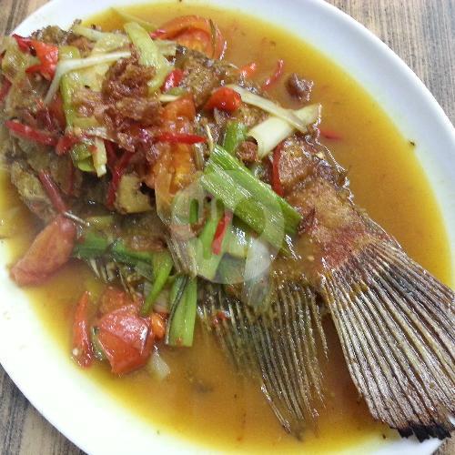 23 Rumah Makan Gurami Pesmol Terfavorit