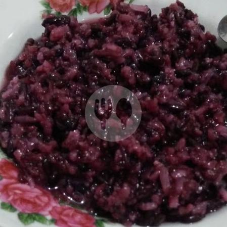 29 Tempat Makan Tape Ketan Hitam Favorit di Jakarta