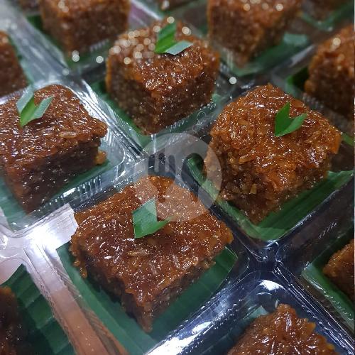 28 Tempat Makan Wajik Ketan Terenak