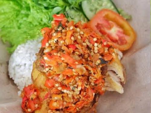 Ayam Geprek Petir 3, Menteng