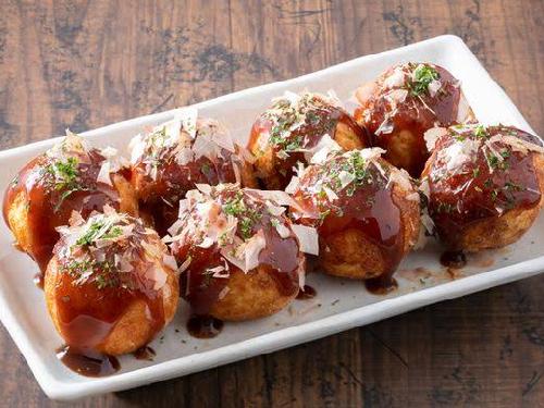 Takoyaki Bhucin, Ade Candra