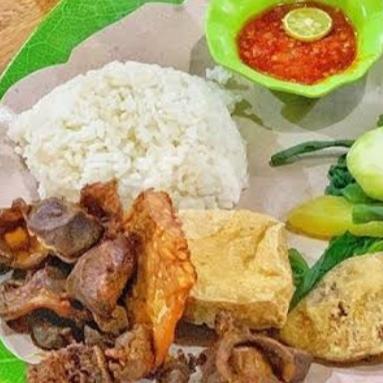 15 Resto Tempong Ati Ampela Terenak