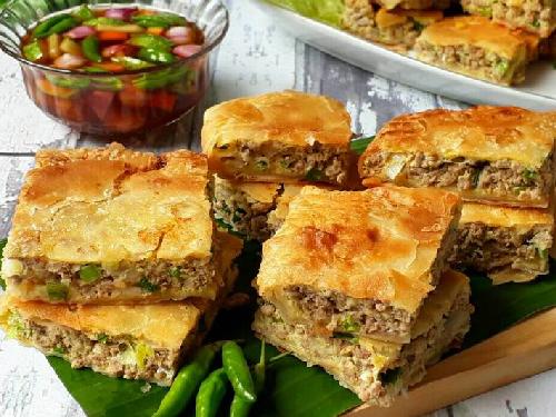 MARTABAK MANIS DAN TELOR RIFKA JAYA, Janudin