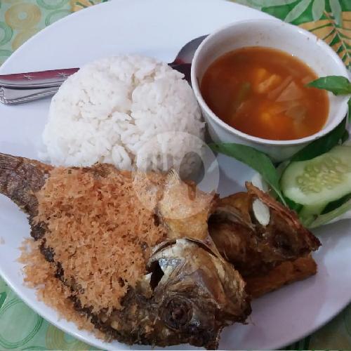 27 Rumah Makan Nila Goreng Penyet Terfavorit