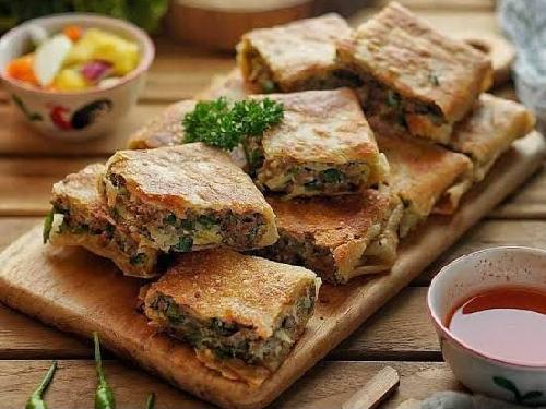 Martabak Manis Tanjatan, Hesti Nurasih