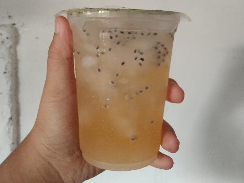Kedai Noura, Salsabila alcaff