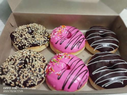 Twins Donnuts, Kembangan Utara,Kembangan, Ujang Subekti