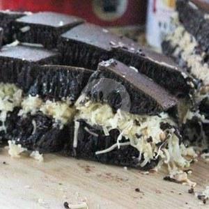15 Resto Keju Kismis Susu Black Forest Paling Enak