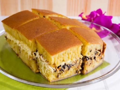 Martabak Laris Manis, Handy Salim