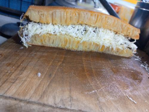 Martabak Panpora Poetra Lebaksiu Bojong Gede