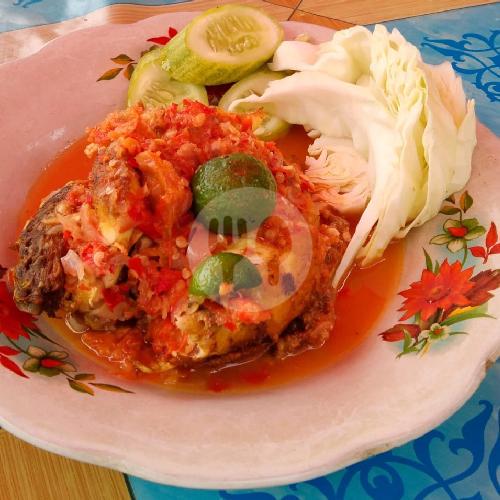 15 Restoran Pecak Ayam Geprek Terfavorit